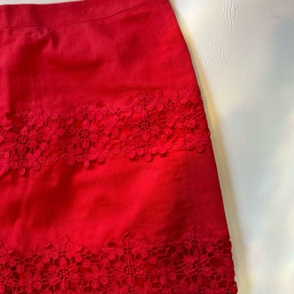 J Crew Bright Pink Daisy Crochet Overlay Mini Pencil Skirt Lined - Picture 6 of 9